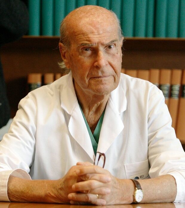 Doctor Cardiologist Mario Brandas
